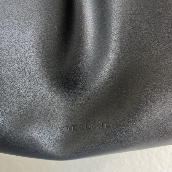 Everlane Black Leather Studio Bag - Picture 4 of 6